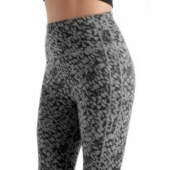 Offres 🥰 Icebreaker Fastray High Rise Tights Forest Shadow - Collant running femme 🧨 38 Offres 🥰 Icebreaker Fastray High Rise Tights Forest Shadow - Collant running femme 🧨 -Icebreaker Shop icebreaker fastray high rise tights forest shadow collant running femme metro heather aop 16