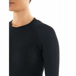 Les meilleures critiques de 🎁 Icebreaker Wmns 200 Zone Seamless LS Crewe - Sous-vêtement mérinos femme I Hardloop 💯 14 Les meilleures critiques de 🎁 Icebreaker Wmns 200 Zone Seamless LS Crewe - Sous-vêtement mérinos femme I Hardloop 💯 -Icebreaker Shop icebreaker wmns 200 zone seamless ls crewe maillot femme black 4